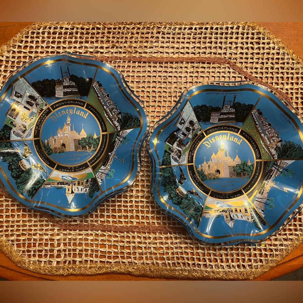 Disneyland collectors plates